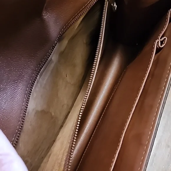 Louis Vuitton Pochette - Picture 7 of 9